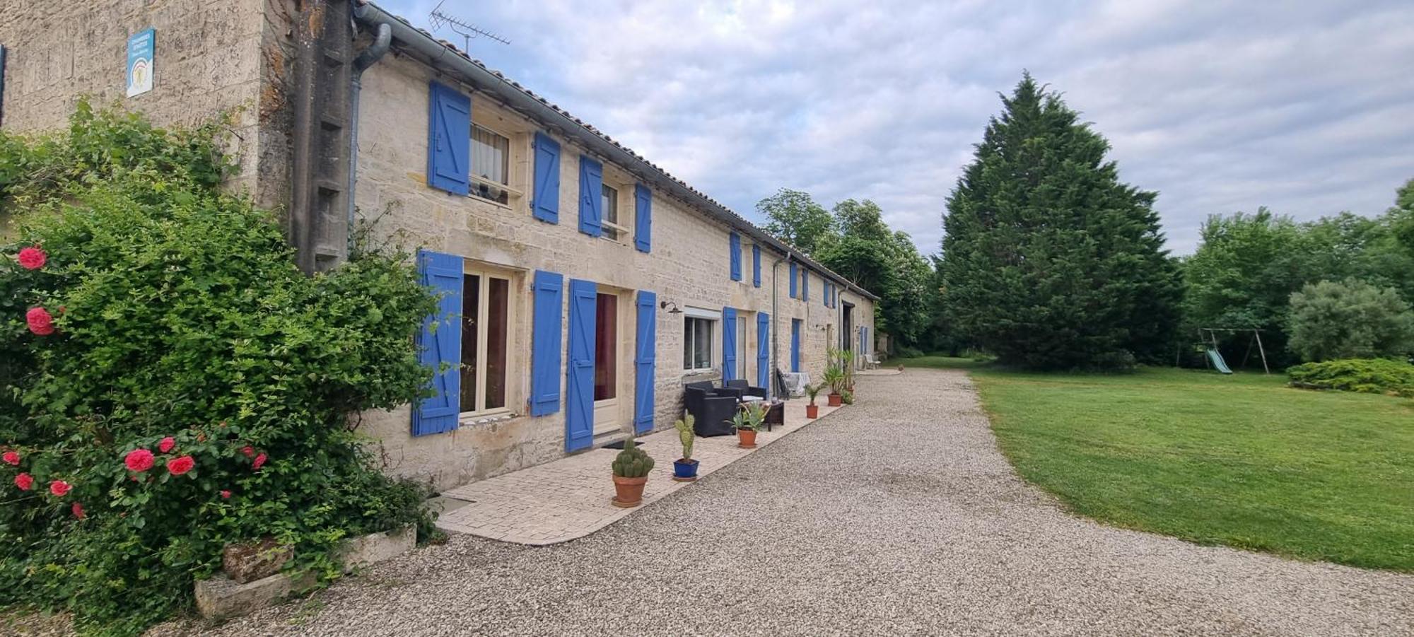 Chambres D'Hotes Entre Niort Et Marais Poitevin Bessines Экстерьер фото